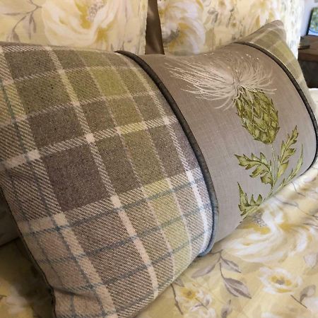阿尔巴豪斯住宿加早餐旅馆 Grantown-on-Spey 外观 照片